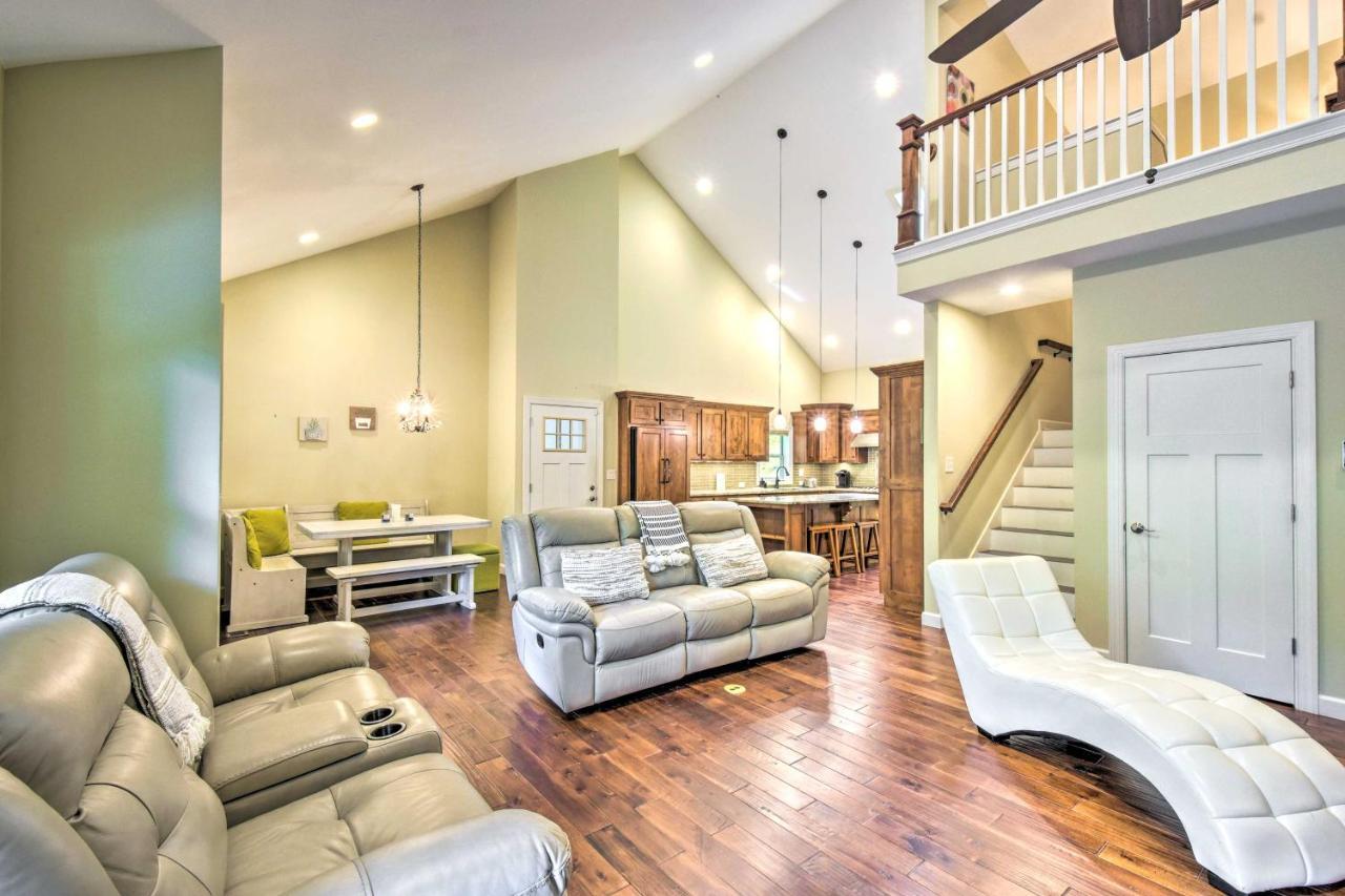 Cozy Riverside Dahlonega Home With Kayaks And Fire Pit Esterno foto