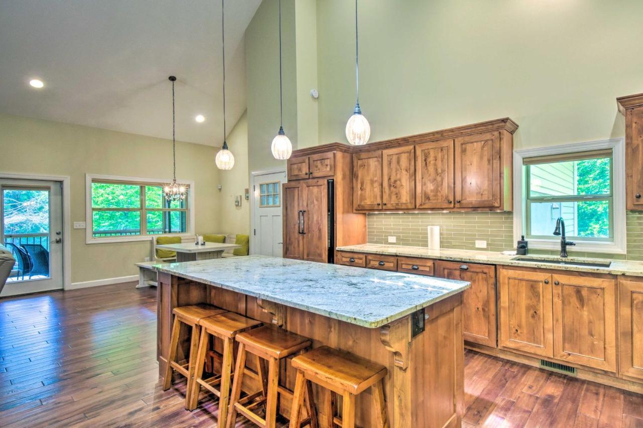 Cozy Riverside Dahlonega Home With Kayaks And Fire Pit Esterno foto